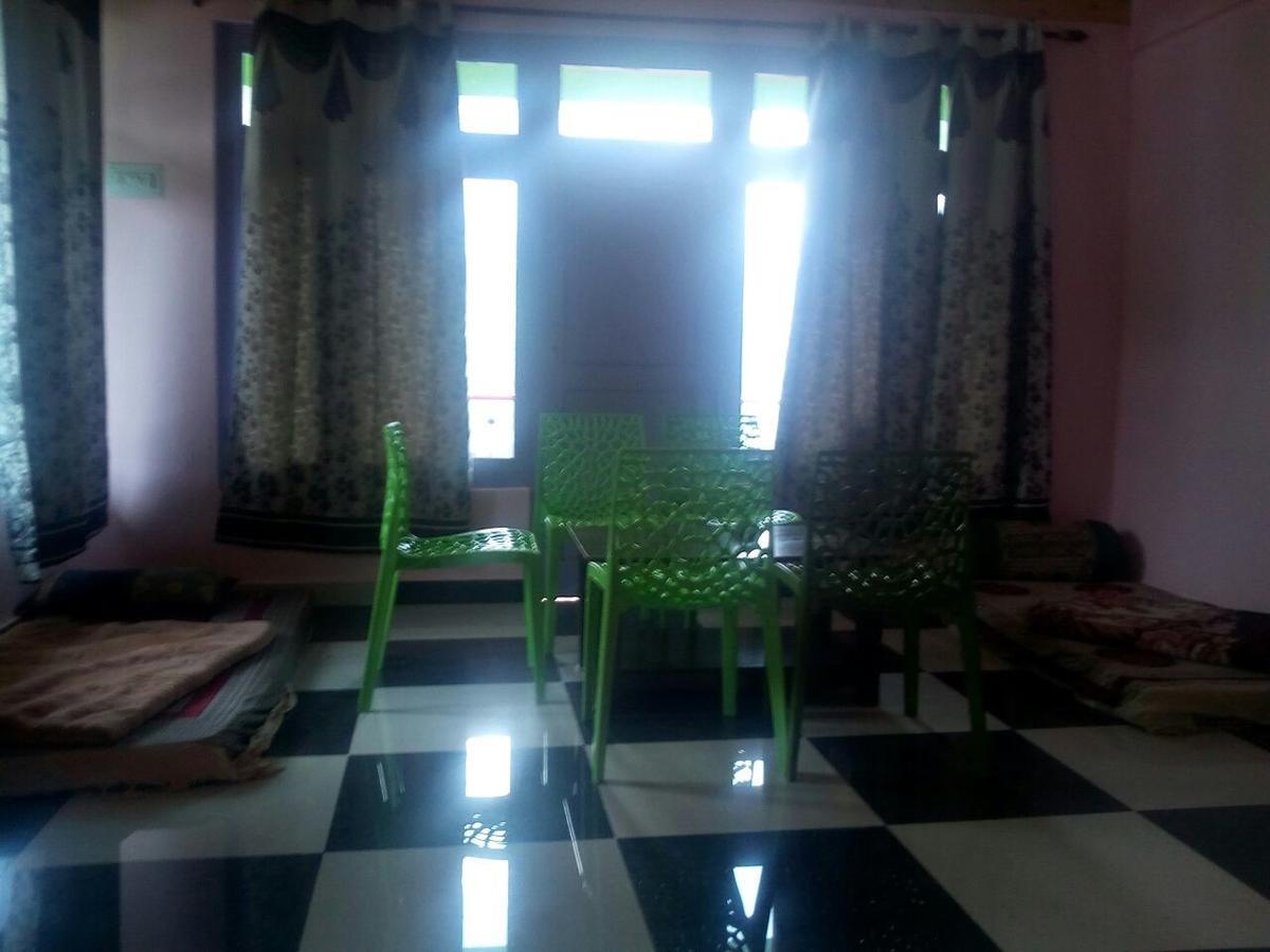Shiva Moon Hotel Tosh Buitenkant foto